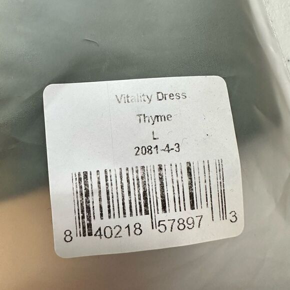 NWT FourLaps Women’s Vitality Dress w/Shorts Green Pickleball Tennis - Large - Picture 8 of 8